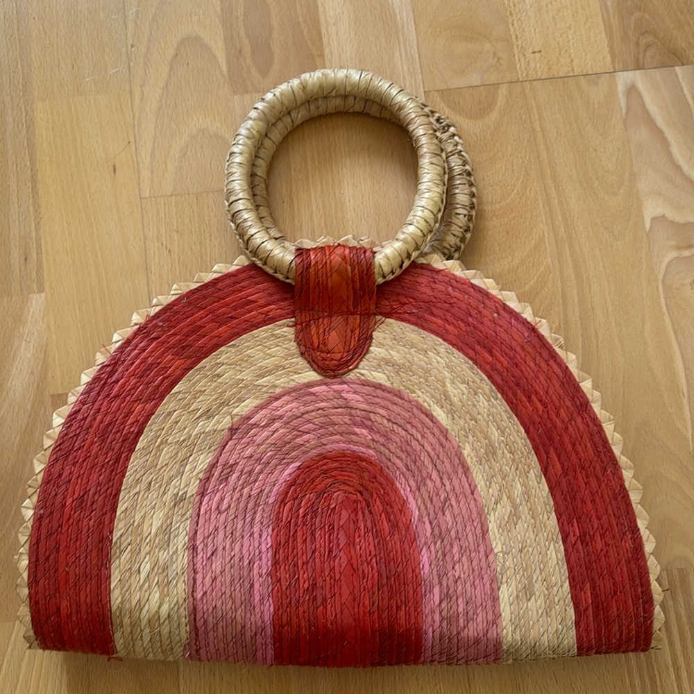 Straw bag